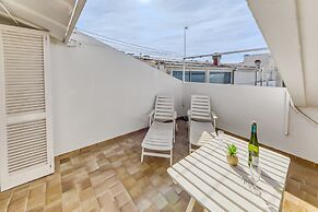 Beautiful Apartment With View