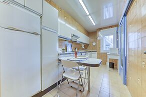 Beautiful Apartment With View