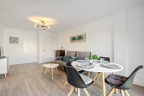 Charming Apartment Near Beach