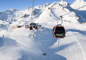 Mountain-view Chalet in Wagrain