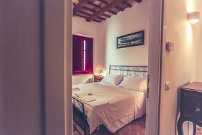 Manor in Marche Near Adriatic Beaches