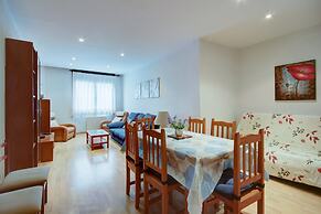 Apartment With Scenic View