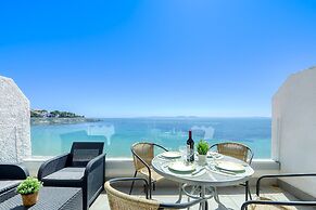 Pretty Apartment With Balcony