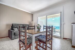 Pretty Apartment With Balcony