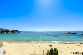 Pretty Apartment With Balcony