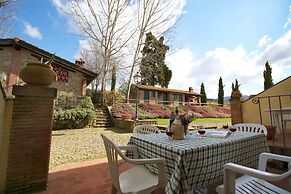 Apartment in Poppi With Private Terrace