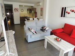 Apartment in Empuriabrava With Balcony