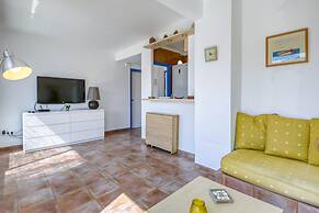 Apartment in Roses Near Beach