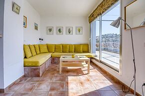 Apartment in Roses Near Beach