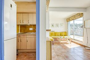 Apartment in Roses Near Beach