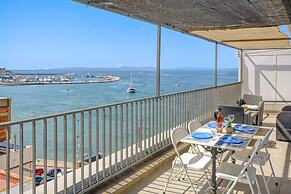 Apartment in Roses Near Beach