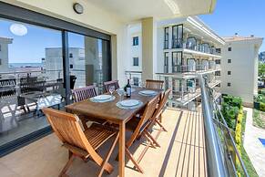 Bright Apartment in Roses