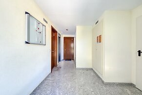 Bright Apartment in Roses