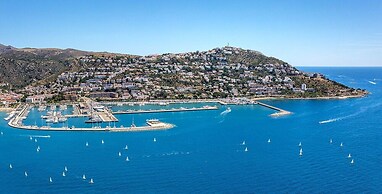 Beautiful Apartment With View