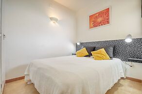 Beautiful Apartment With View