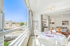 Beautiful Apartment With View