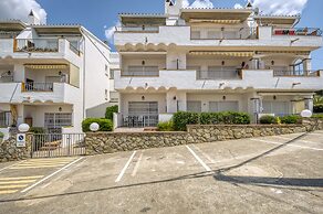 Pretty Apartment With Balcony