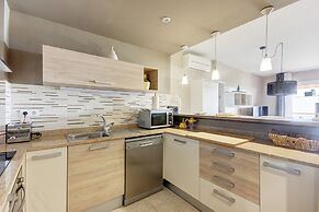 Duplex Apartment in Palau-saverdera