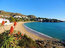 Duplex Apartment in Palau-saverdera