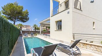 Romantic Villa With View