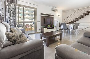 Romantic Villa With View