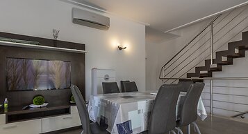 Romantic Villa With View