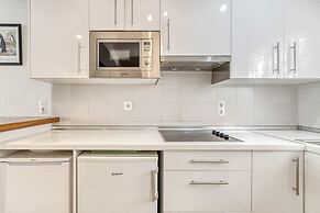 Nice Apartment in Empuriabrava