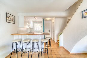 Nice Apartment in Empuriabrava