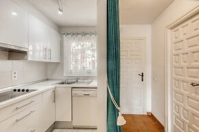 Nice Apartment in Empuriabrava