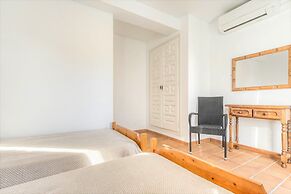 Nice Apartment in Empuriabrava