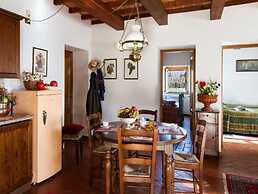 Apartment in Poppi With Shared Pool