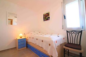 Pretty Apartment With Balcony