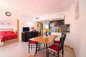 Pretty Apartment With Balcony