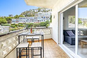 Apartment With Scenic View