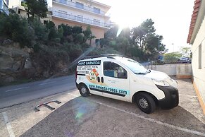 Apartment With Scenic View