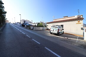 Apartment With Scenic View