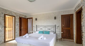 Villa Alejandra With Private Pool