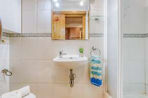 Beautiful Apartment With View