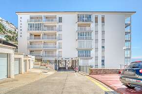 Apartment With Barbecque