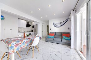 Apartment With Barbecque