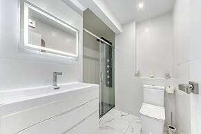 Apartment With Barbecque