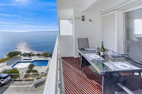 Apartment With Barbecque