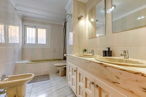 Great Apartment With View