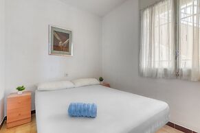 Apartment Near Sea Beach