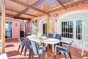 Tranquil Holiday Home With Pool