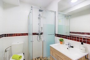 Tranquil Holiday Home With Pool