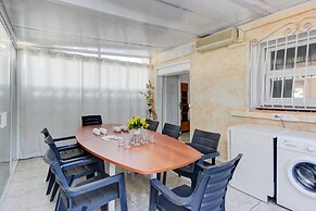 Tranquil Holiday Home With Pool