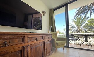 Beautiful Apartment With View