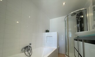 Beautiful Apartment With View