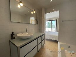 Beautiful Apartment With View